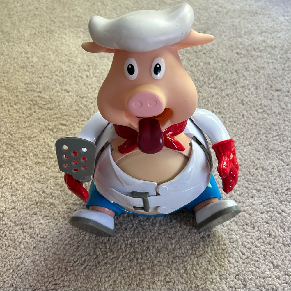 Pop The Pig Game Chef Pig Figure Replacement Part Goliath Games